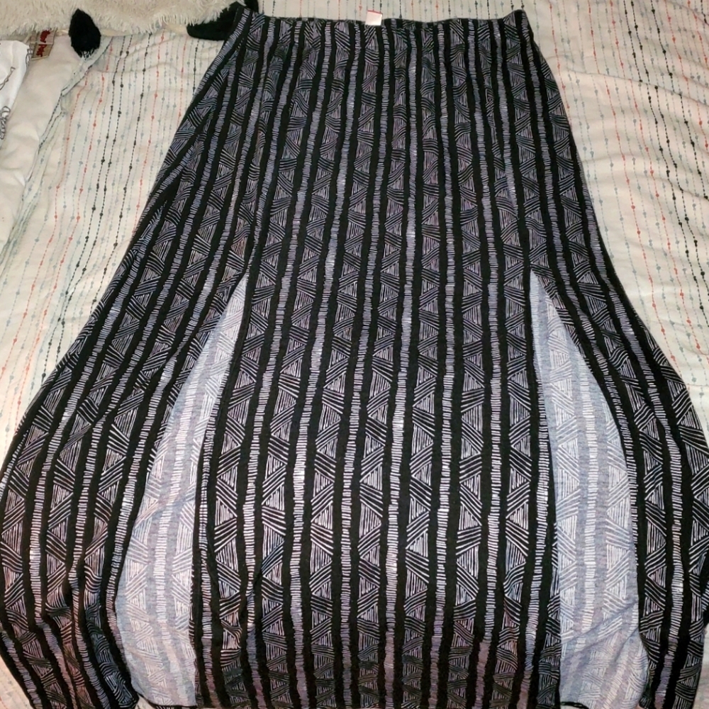 No Boundaries, Large, patterned, maxi skirt